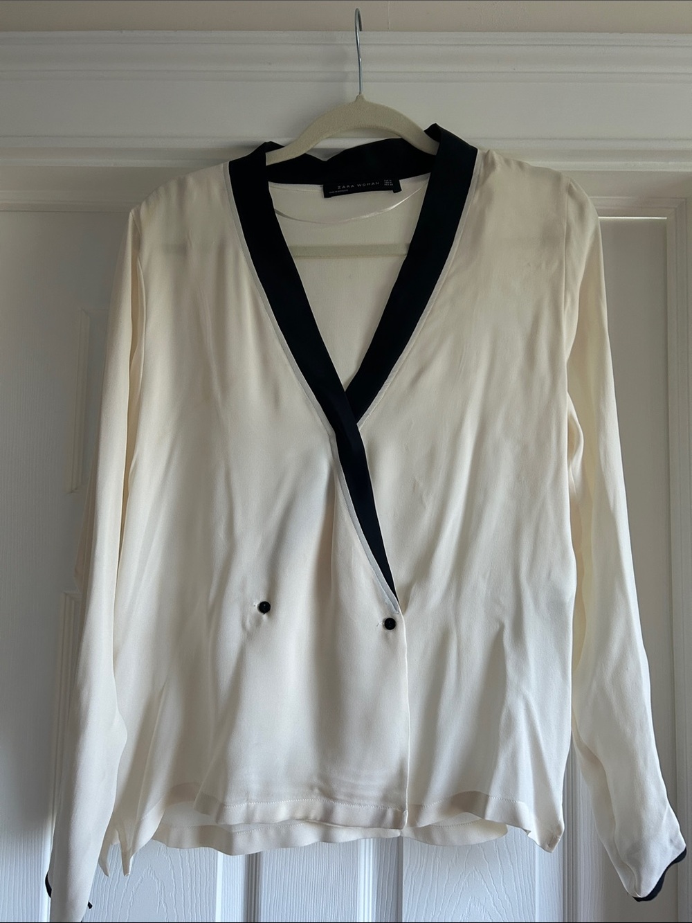 Zara Woman Cream 100% Mulberry Silk Top with Black Trim